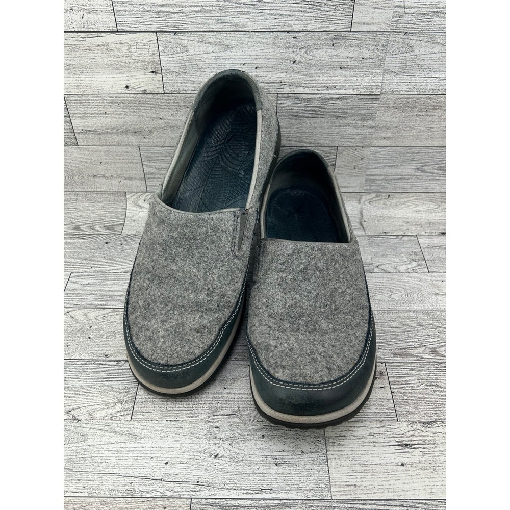 Chaco Blue Steel Performance Footwear Women Slip On Shoes Gray‎ Felt Navy Sz 9.5
